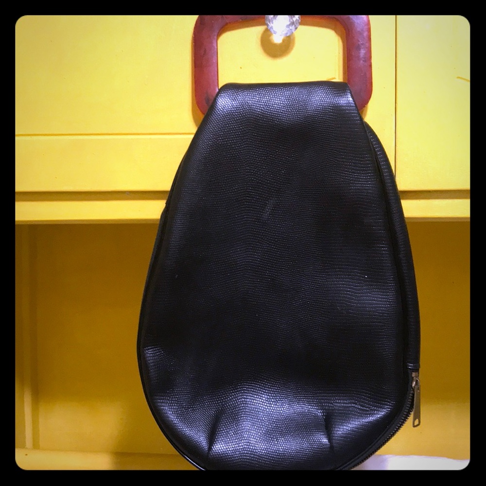 Cool vintage bottom zipper bag